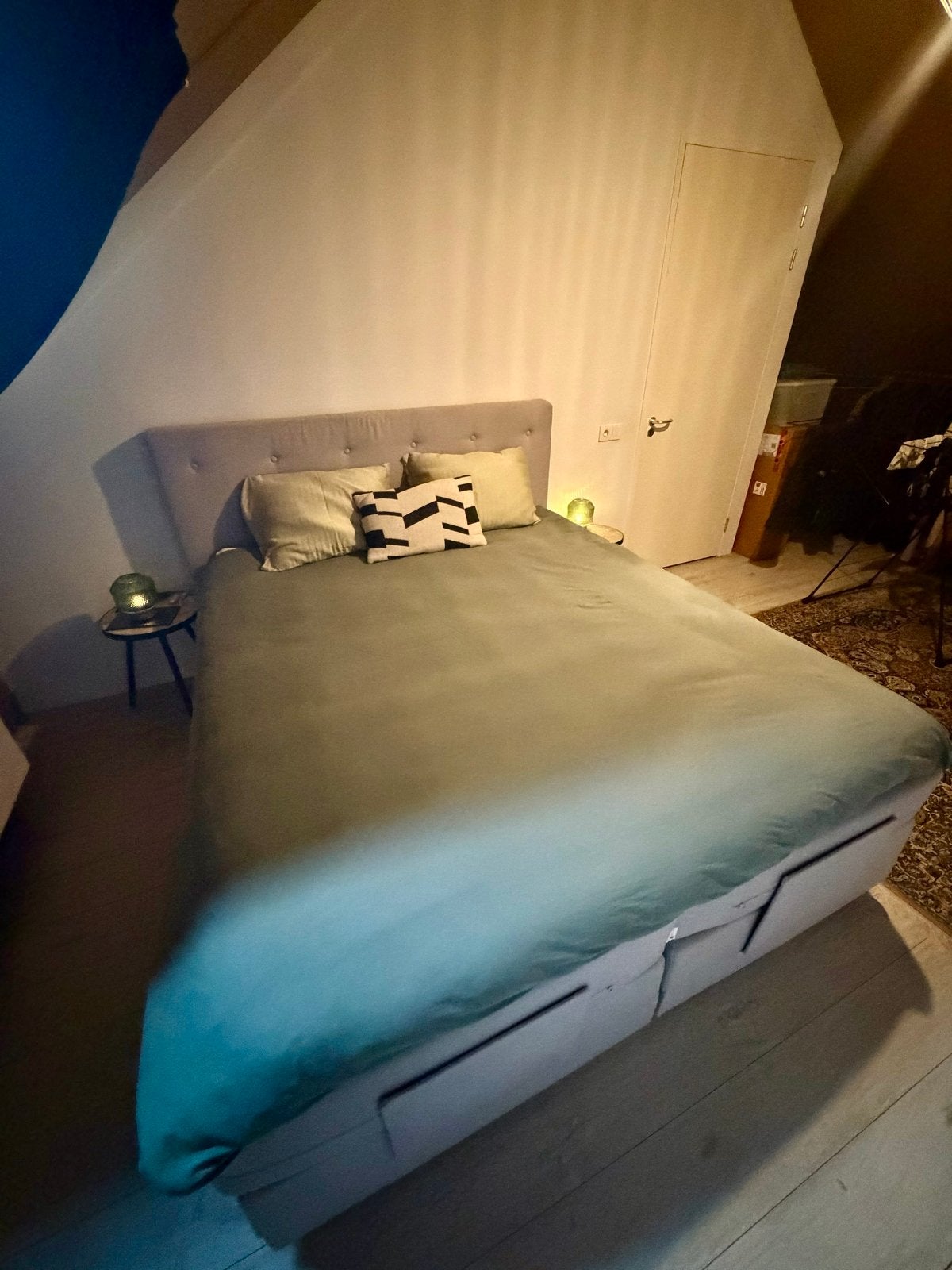 Swiss Sense boxspring 210x180 cm, elektrisch verstelbaar, Ophalen, Gebruikt, 210 cm, Tweepersoons