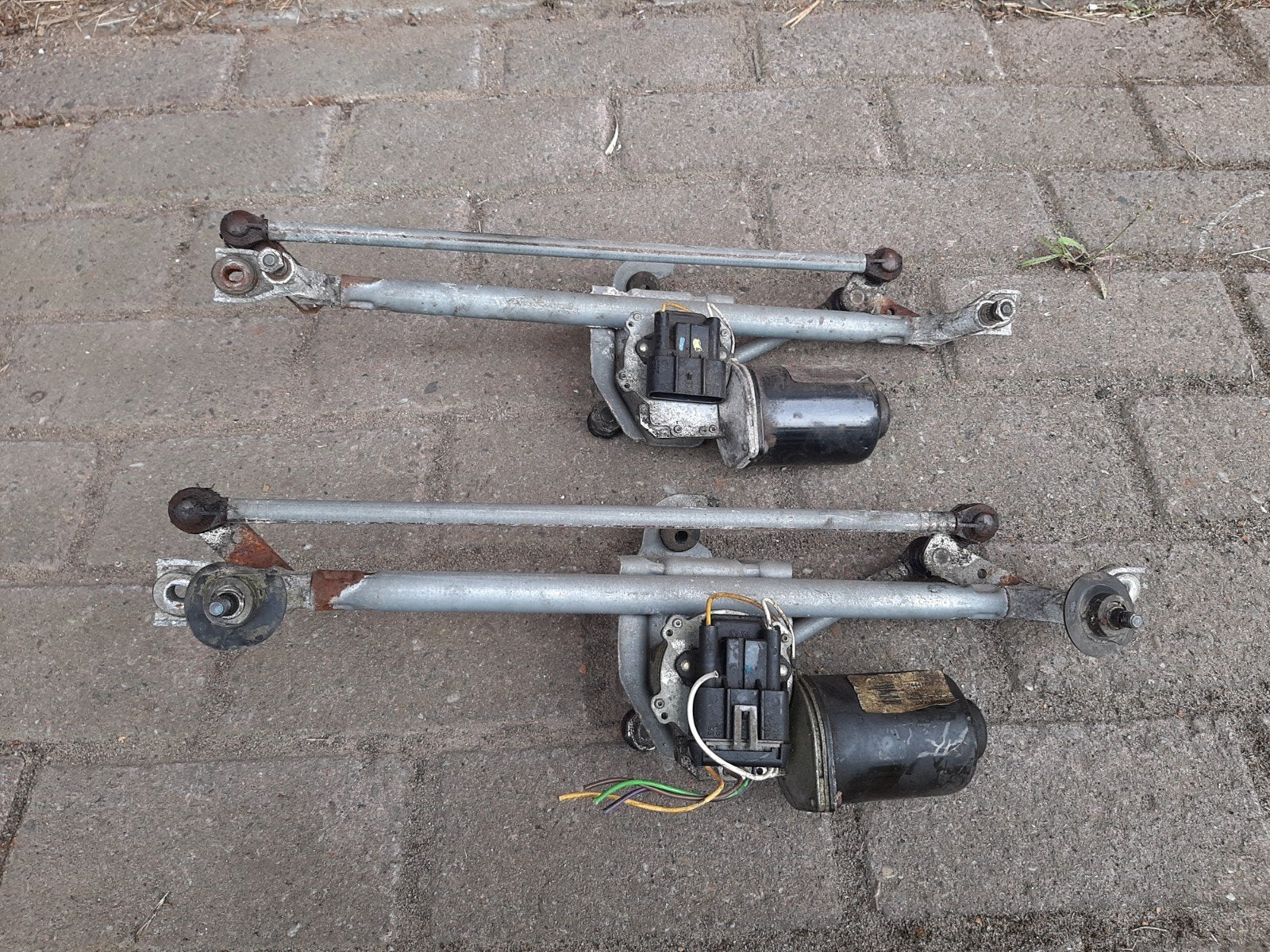 Opel Corsa C Ruitenwisser motor mechaniek 2 stuks, Tigra, Ophalen of Verzenden, Gebruikt, Opel