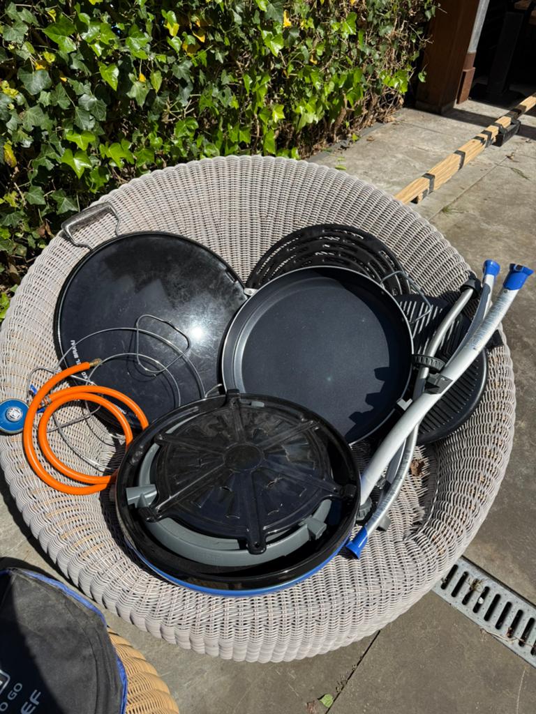 CADAC Carri Chef – Complete set met accessoires –deksel mist, Tuin en Terras, Gasbarbecues, Ophalen of Verzenden, Zo goed als nieuw