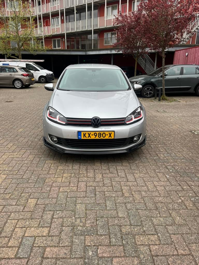 Volkswagen Golf 1.2 TSI 77KW 2010 Grijs, Voorwielaandrijving, 145 pk, Stof, Zwart