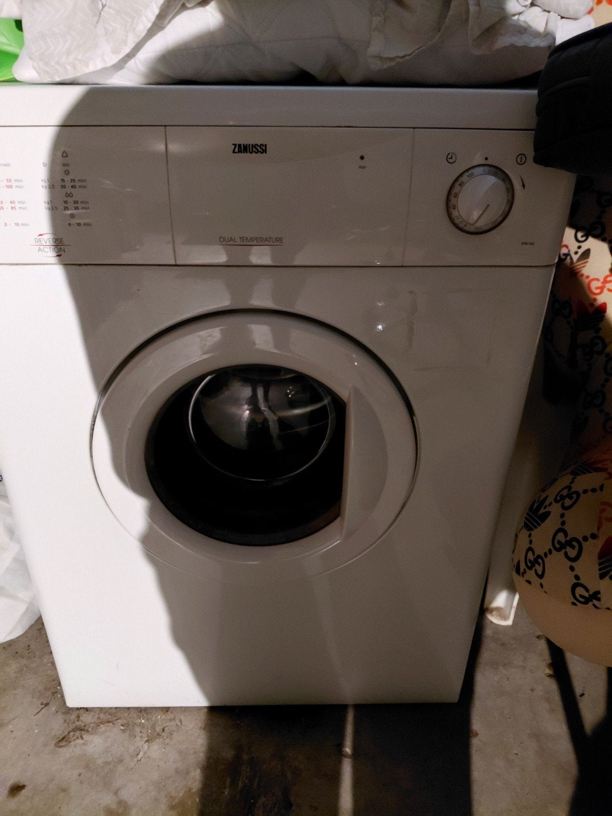 Zanussi ZTB140 Afvoerdroger - Goede staat, Witgoed en Apparatuur, Wasdrogers, Ophalen, Gebruikt, Luchtafvoer, 4 tot 6 kg