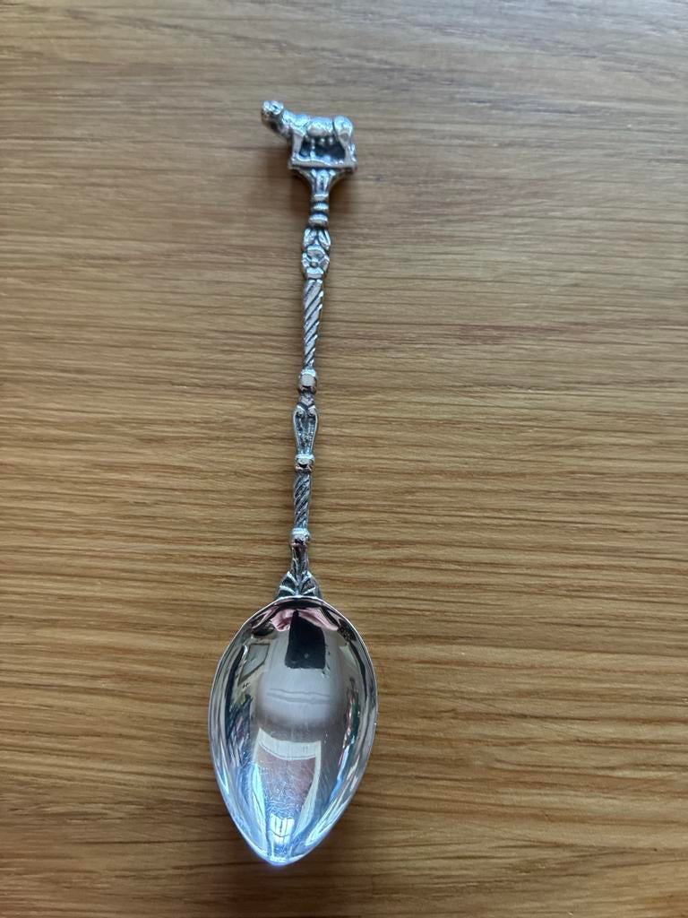 Zilveren souvenirlepel 800 met koe – 9,5 cm, Verzenden