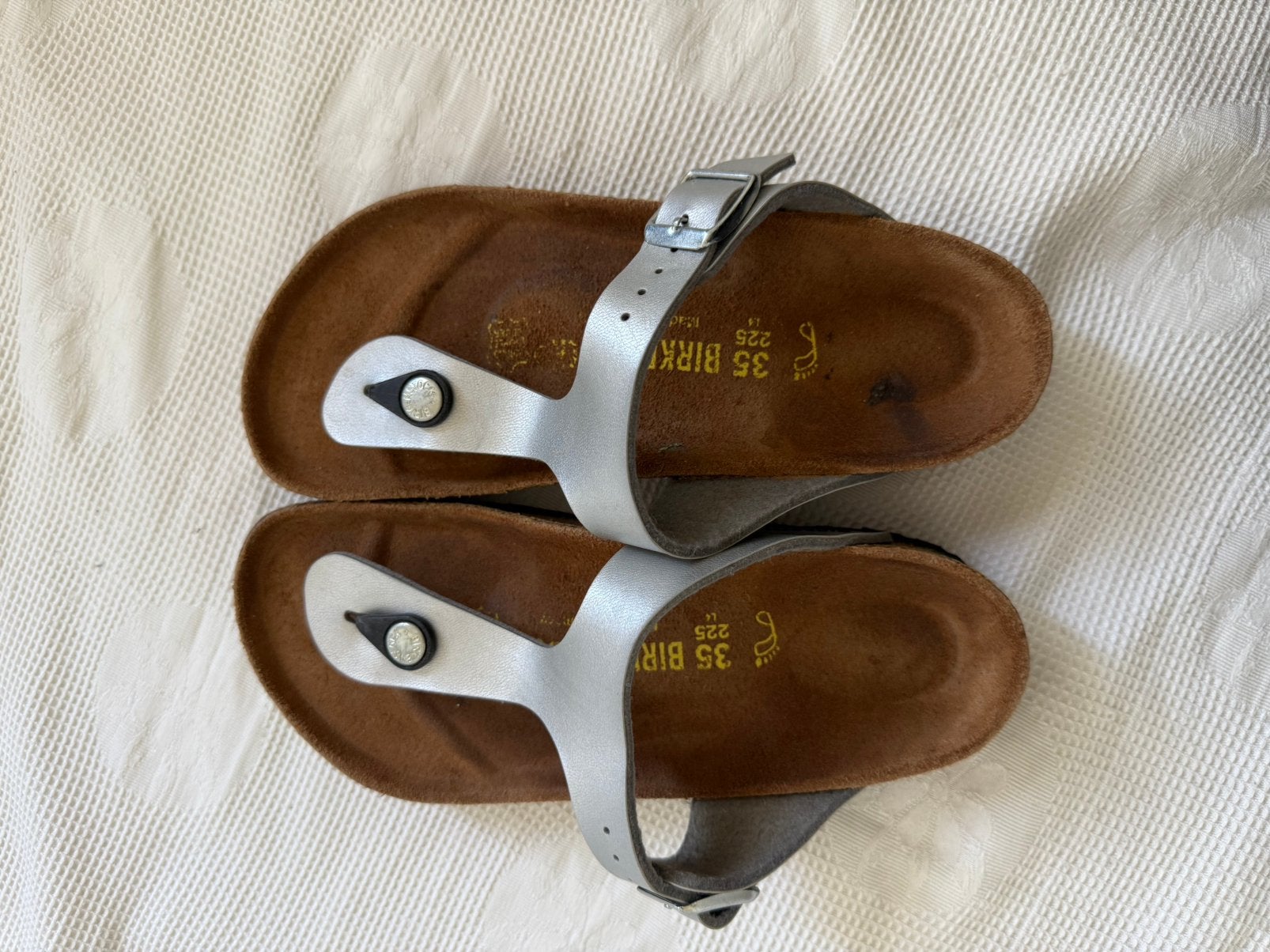 Birkenstocks, Ophalen, Gedragen, Sneakers of Gympen