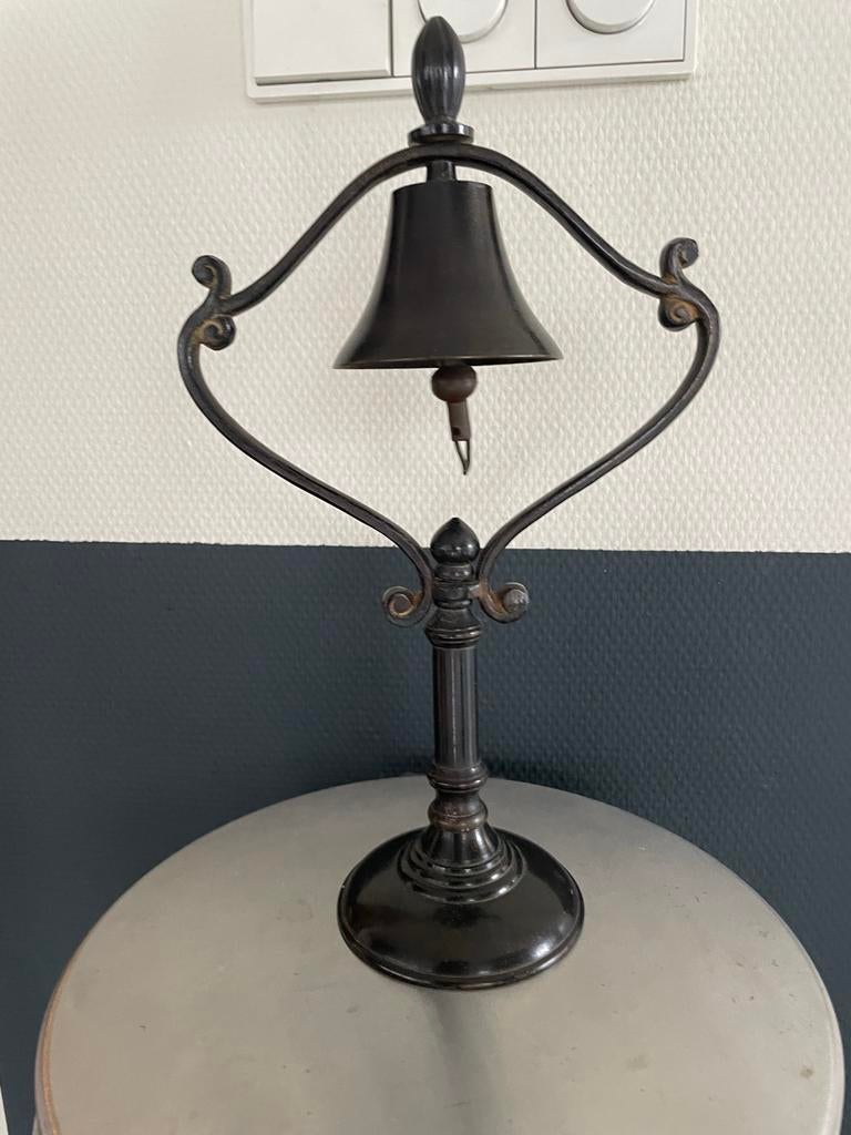 Mooie bronskleurige tafelbel zwaar model, Antiek en Kunst, Ophalen of Verzenden