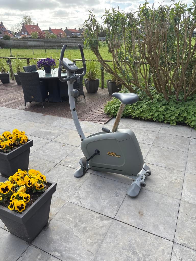 Tunturi F 2020 Hometrainer - Werkt 100% goed, Gebruikt, Ophalen of Verzenden, Metaal, Benen