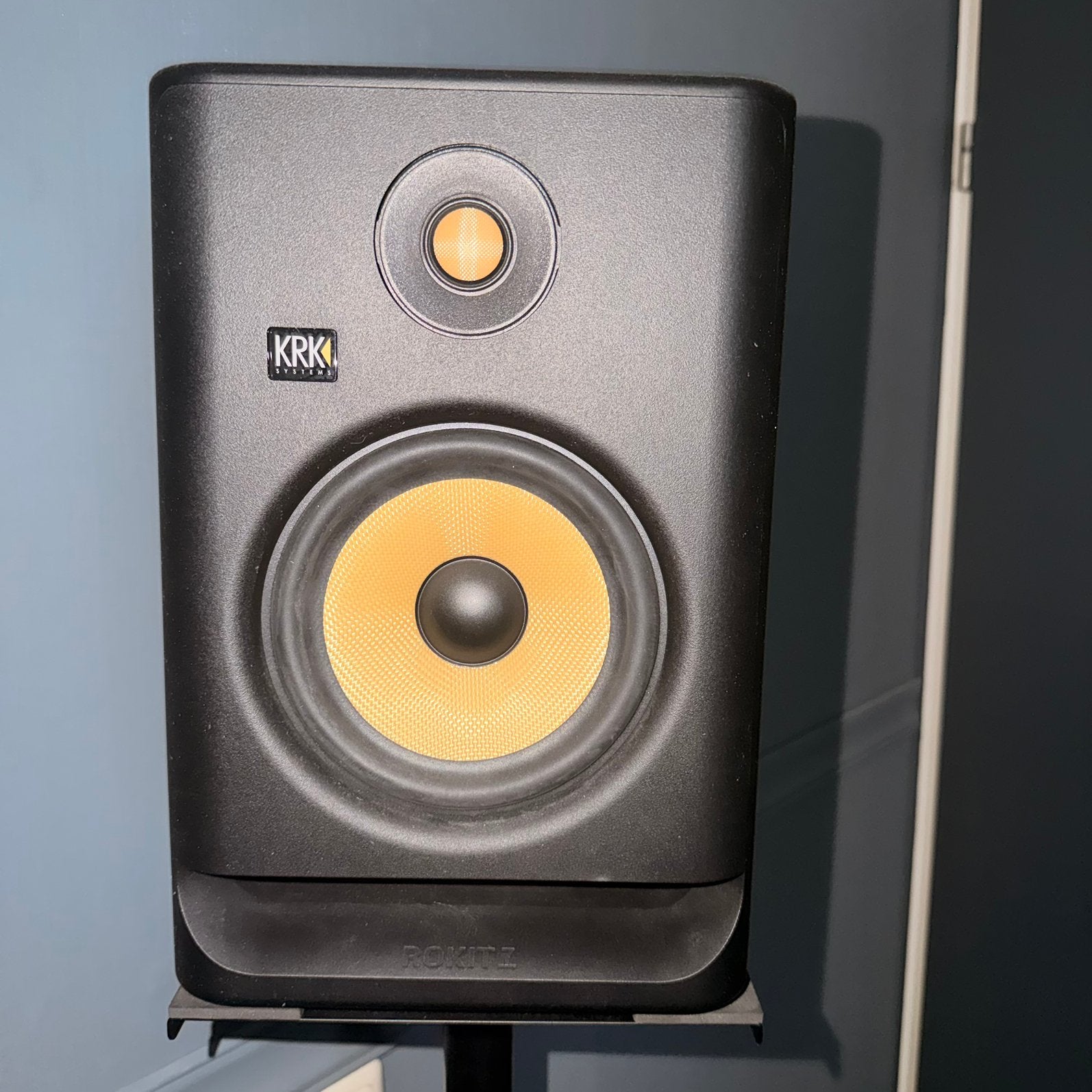 (2x )KRK Rokit 7 G4 + Focusrite Scarlett Solo – complete set, Ophalen of Verzenden, Zo goed als nieuw, Overige merken