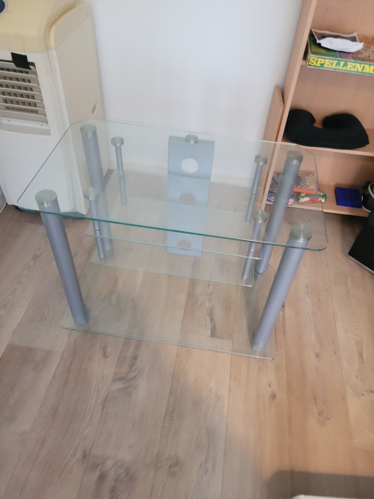 Glazen TV meubel met metalen poten, Ophalen, Gebruikt, 50 tot 100 cm, Glas