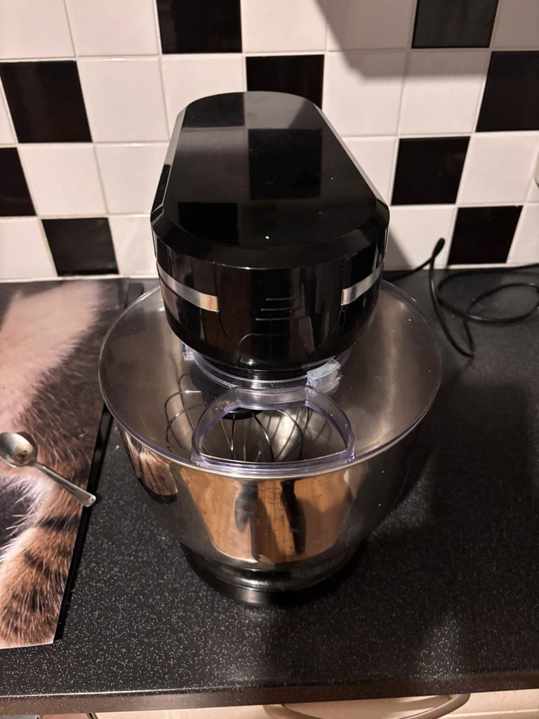 Luxari Keukenmachine - Zwart, Zo goed als nieuw, 2 tot 3 liter, Ophalen of Verzenden, Zo goed als nieuw, 3 snelheden of meer