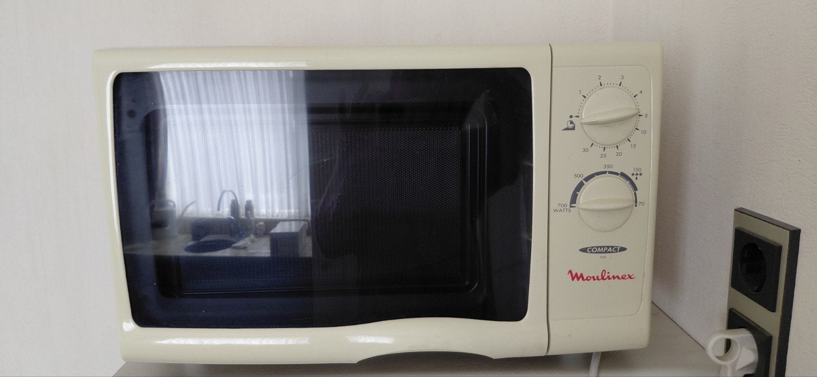 Moulinex Compact Magnetron - Wit, Gebruikt, Ophalen, Gebruikt, Draaiplateau