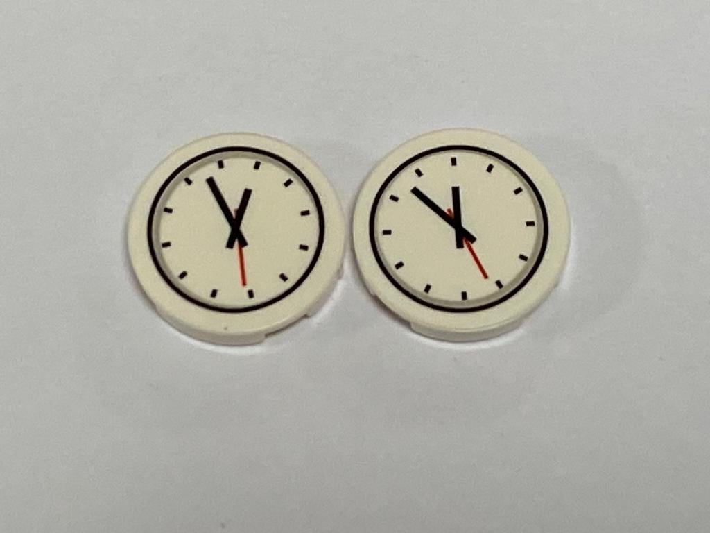 Partij nieuwe Lego 2x ronde witte 2x2 klok tegels, Overige thema's, Lego, Nieuw, Ophalen of Verzenden