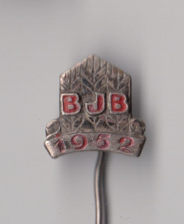 BJB 1952 Boeren Jeugd Bond speldje, Gebruikt, Niet vindbaar, Niet vindbaar, Speldje of Pin