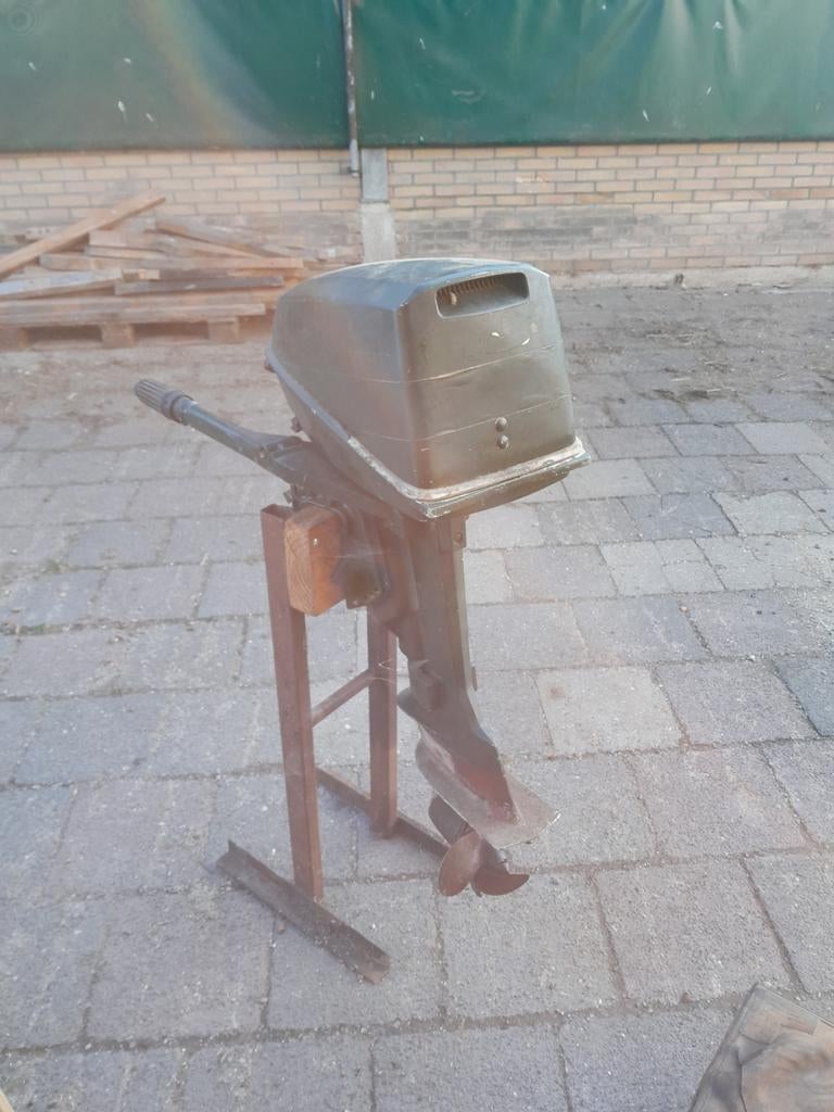 Johnson 3.5 PK Buitenboordmotor zonder externe tank, Ophalen of Verzenden, Gebruikt
