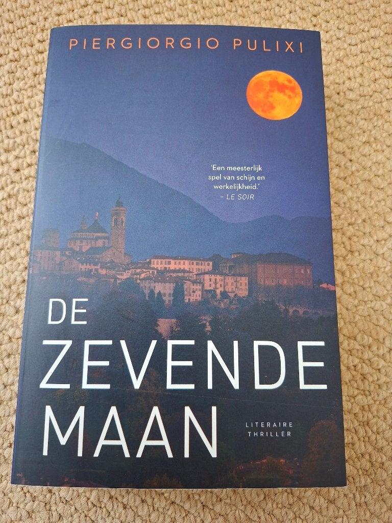 De zevende maan (literaire thriller), Ophalen of Verzenden, Nieuw