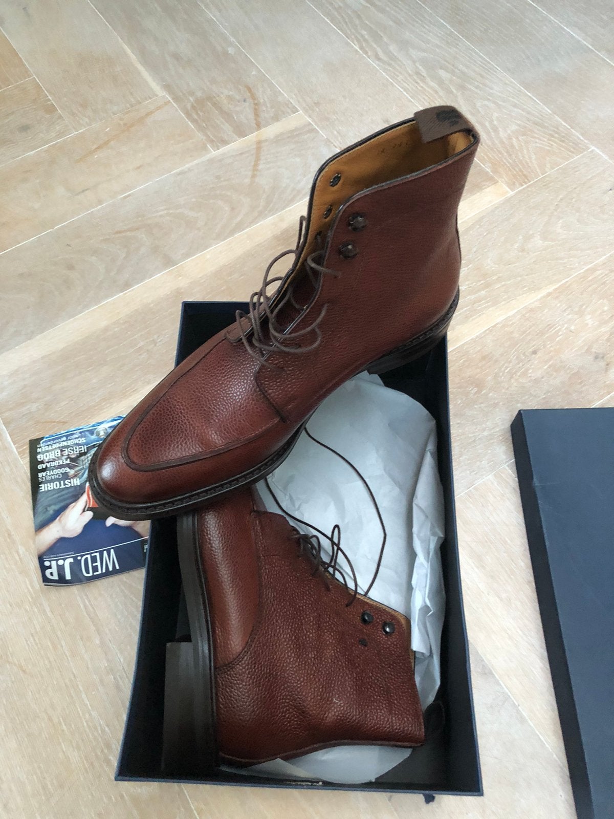Van Bommel schoenen., Ophalen of Verzenden, Zo goed als nieuw, Bruin