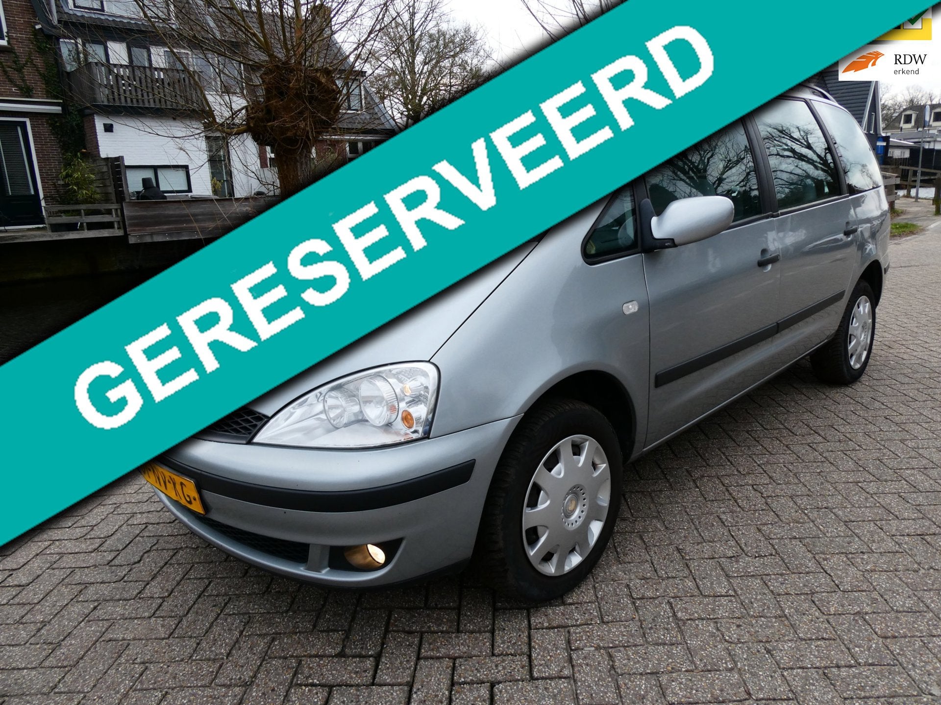 Ford Galaxy 2.0-8V 7-Persoons Airco 2e eigenaar APK 2027 RUI, Auto's, Voorwielaandrijving, 1998 cc, Stof, 4 cilinders