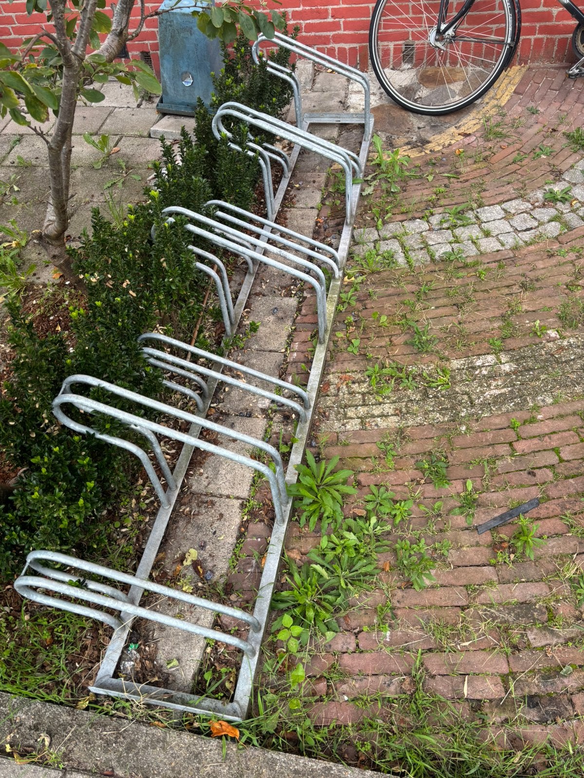 Fietsenrek 8 fietsen, Ophalen, Zo goed als nieuw