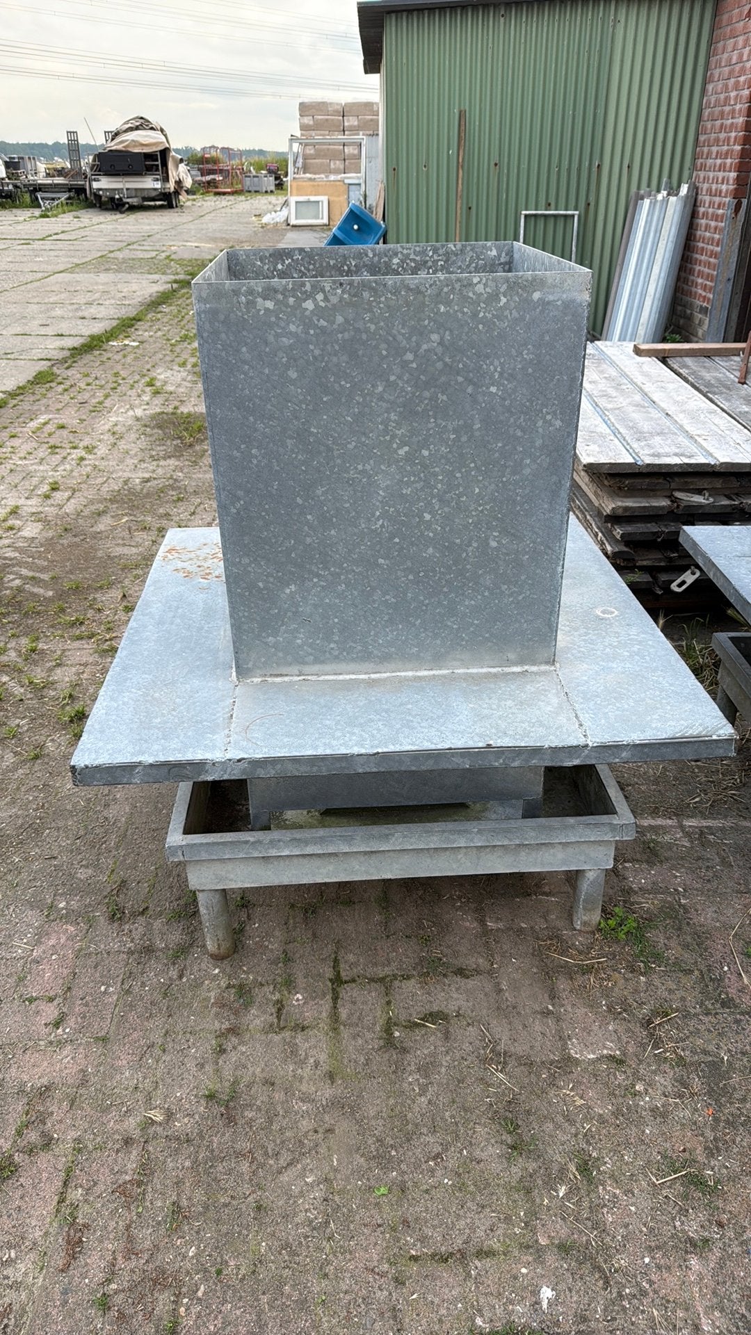Droogvoer bak, Meerdere dieren, Varken