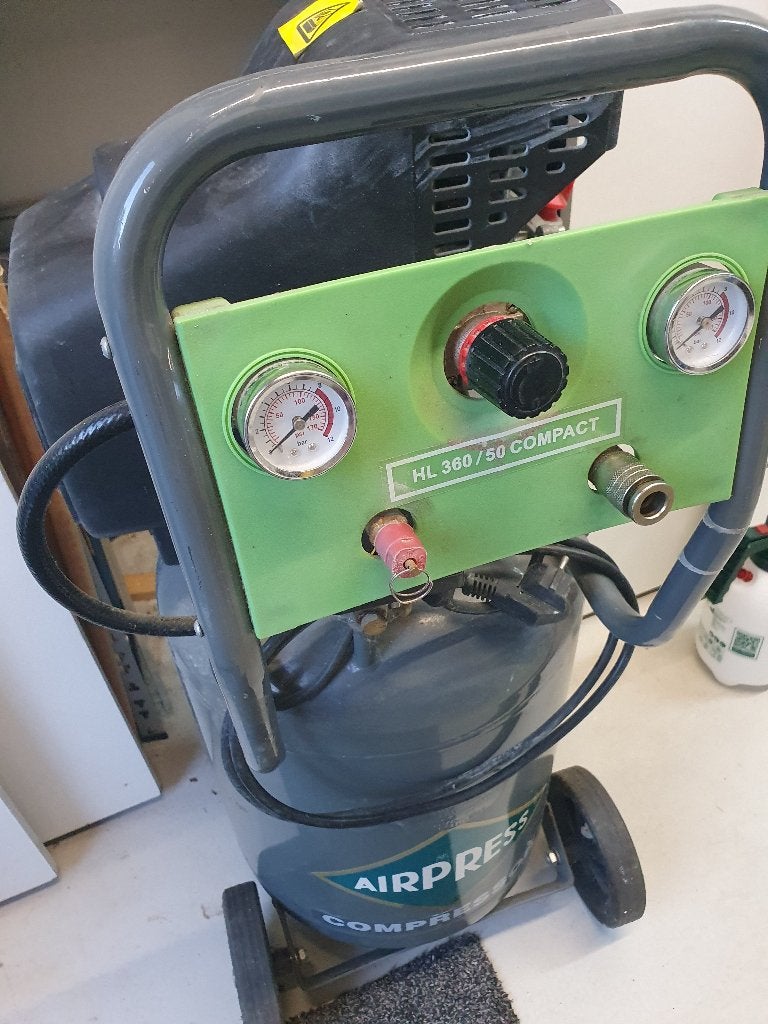 Compressor HL 360/50 airpress, Doe-het-zelf en Verbouw, Ophalen, Gebruikt, 6 tot 10 bar, Minder dan 200 liter/min