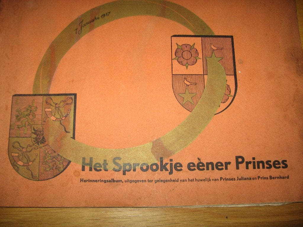 9 tijdschriften over het koninklijk huis in een koop. Samen, Ophalen of Verzenden, Gebruikt, Tijdschrift of Boek