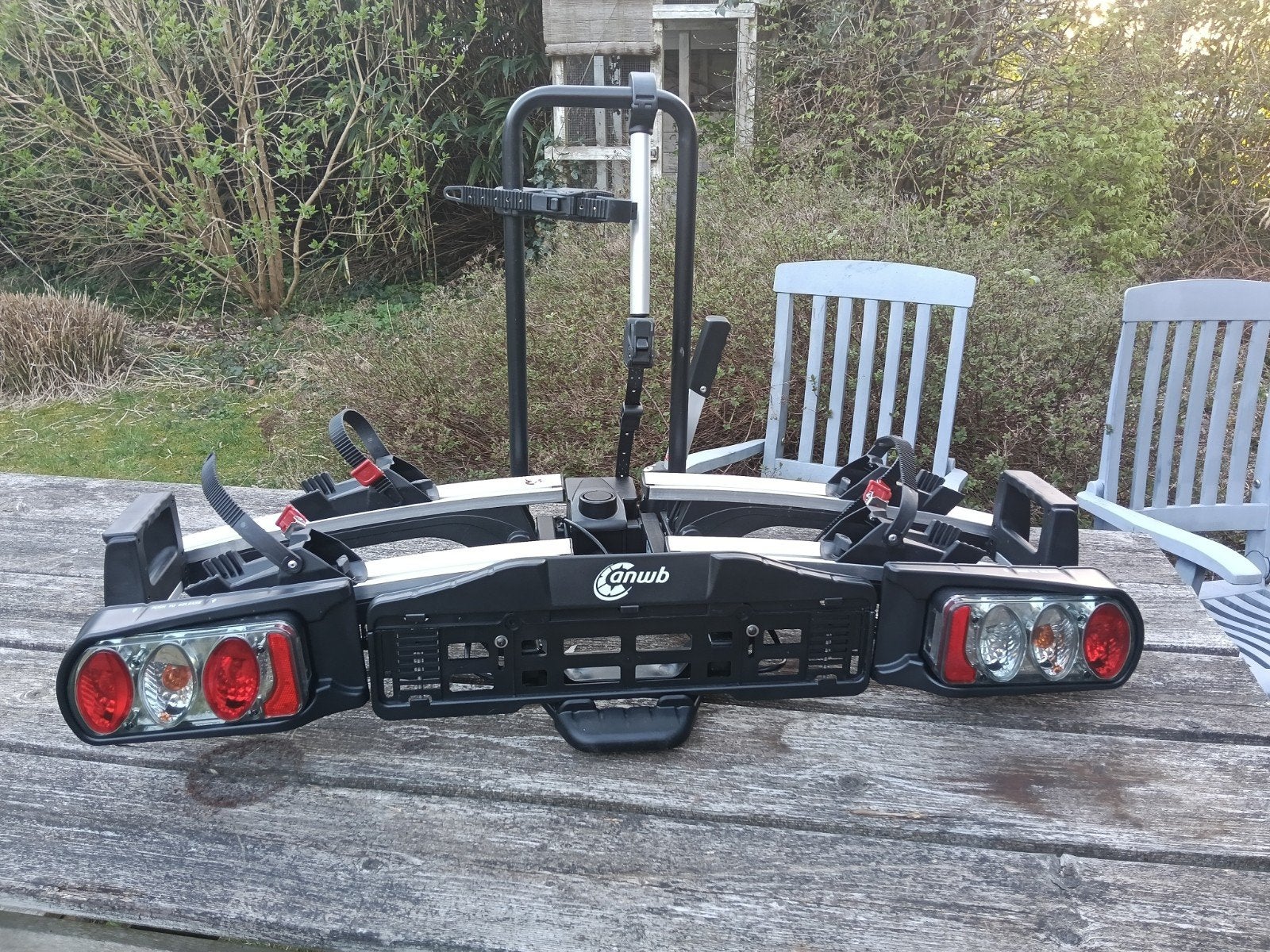 ANWB Fietsendrager (trekhaak) 2 (elektrische) fietsen - zgan, Ophalen, Zo goed als nieuw, 2 fietsen, Trekhaakdrager