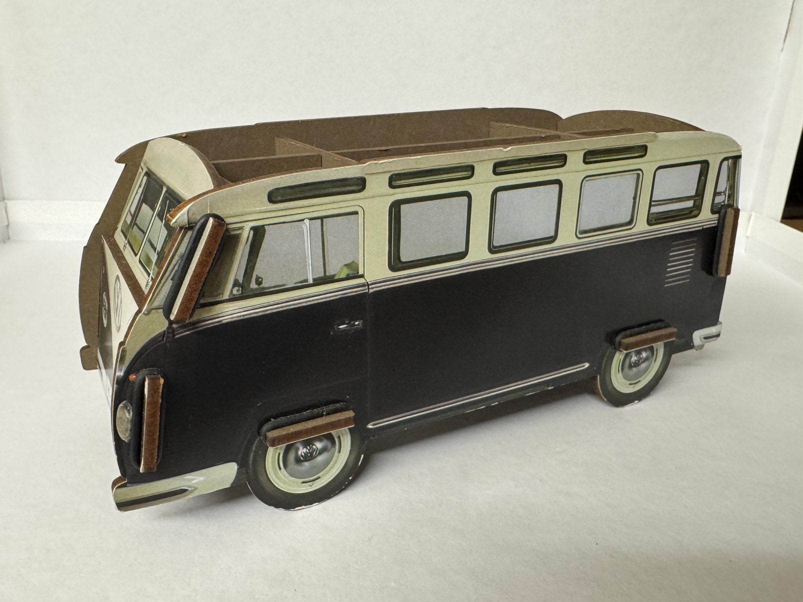 VW Spijlbus Samba (Pennenbak), Hobby en Vrije tijd, Modelauto's | 1:18, Ophalen, Gebruikt, Auto, Overige merken
