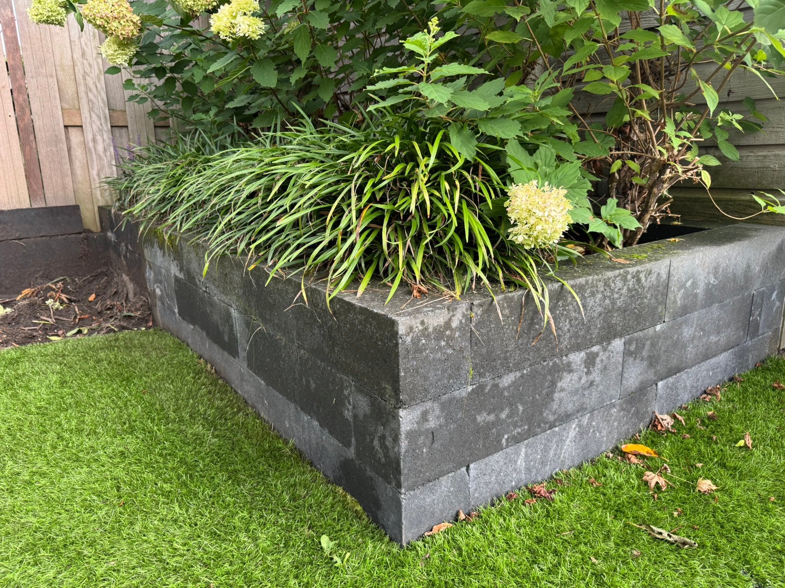 22x Stapelblokken antraciet 60x15x15 cm voor border, Tuin en Terras, Ophalen, Blok, Zo goed als nieuw, Minder dan 25 cm