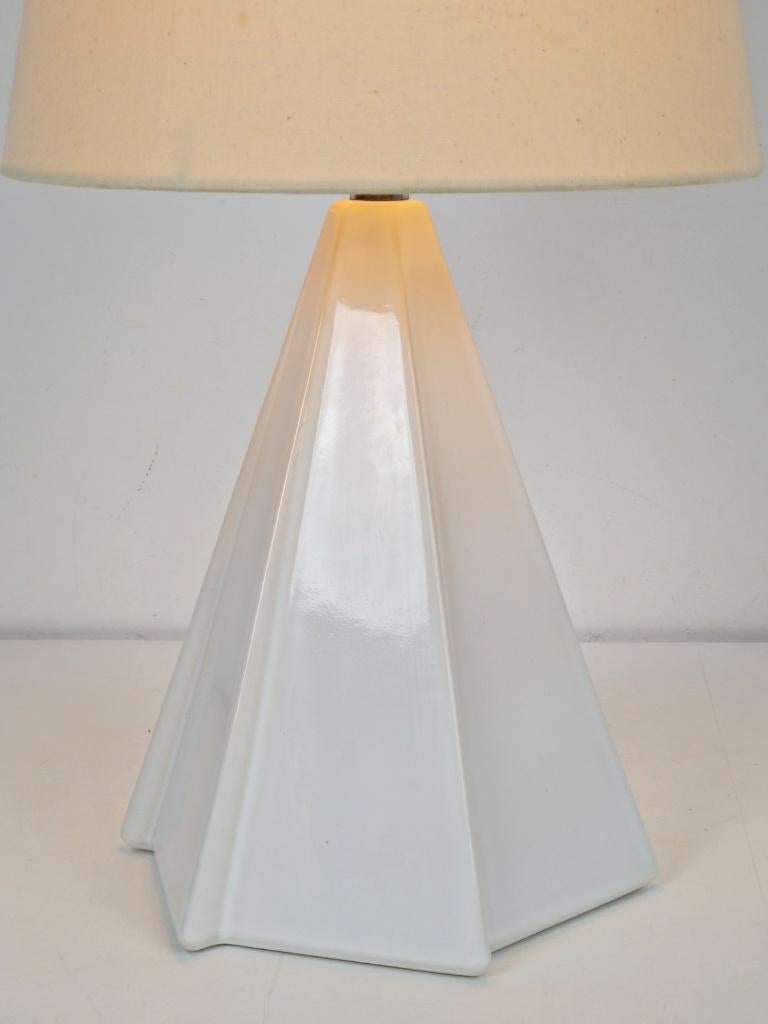 Vintage geometrische tafellamp keramiek ’70 Teepee, Overige materialen, Vintage, Ophalen of Verzenden, N