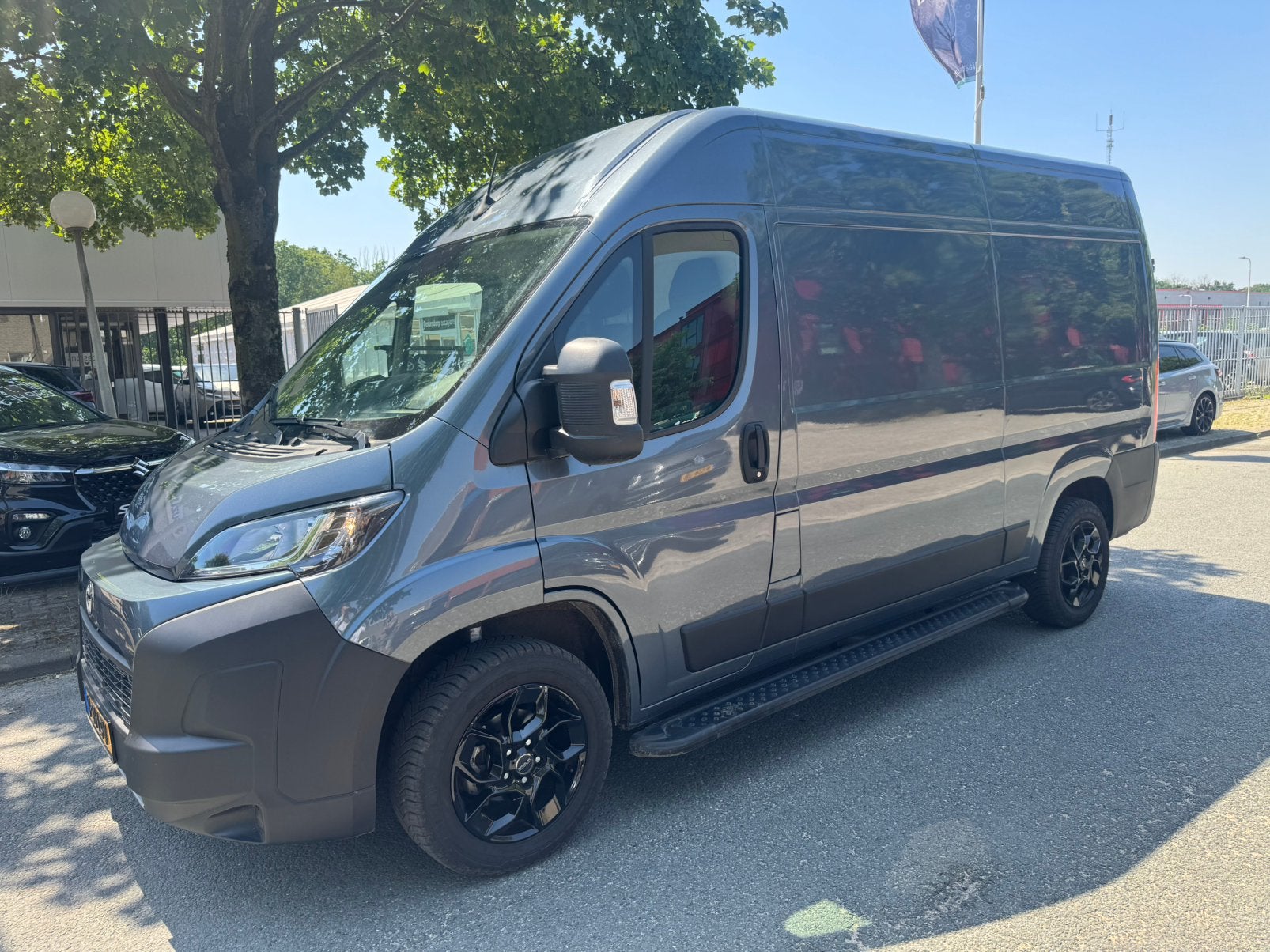 Toyota Proace Max GB 2.2 D-4d 140pk 3.5t L2H2 2024 Grijs, Voorwielaandrijving, Stof, 4 cilinders, 2500 kg