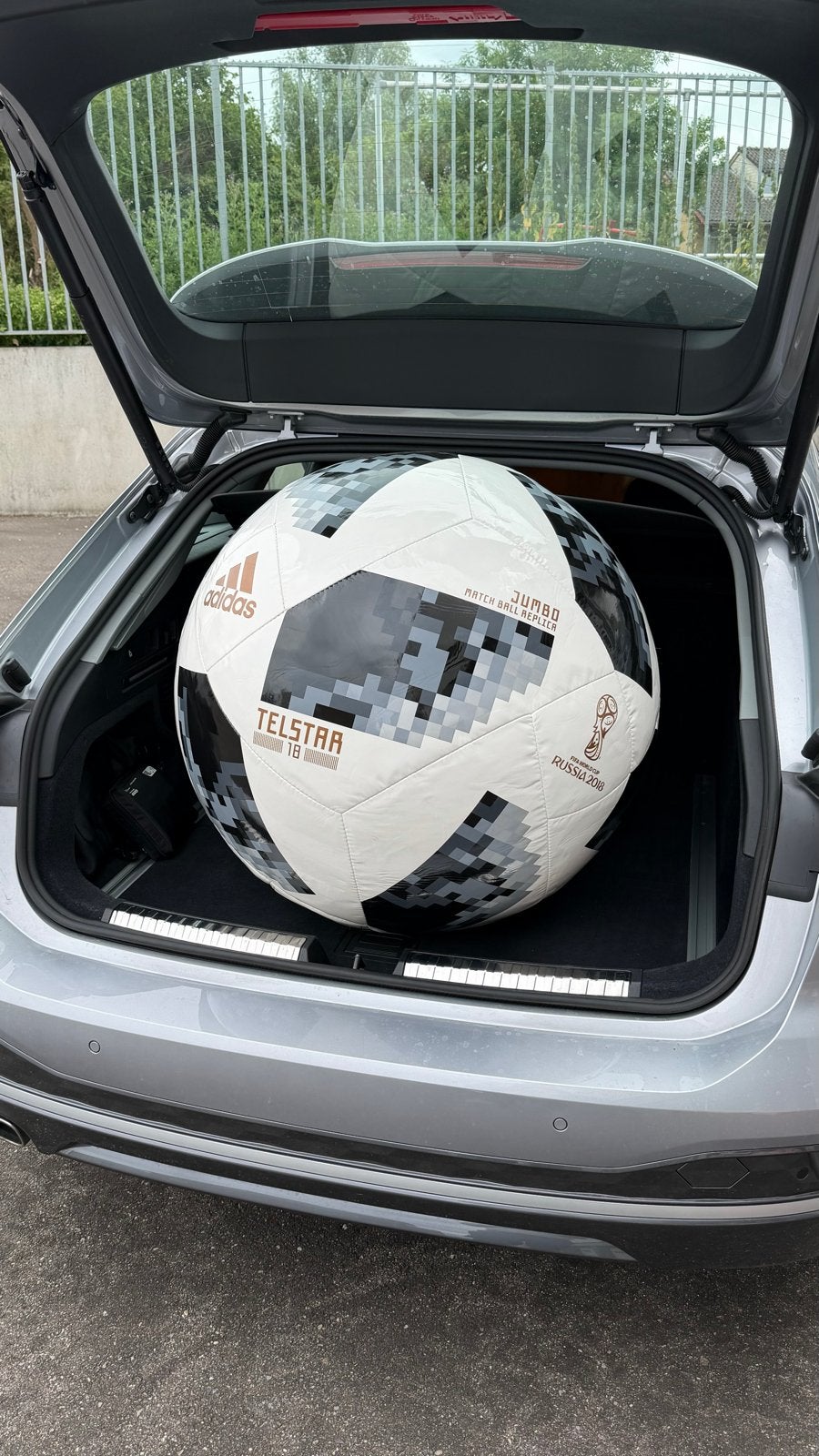 Jumbo Adidas Telstar 18 WK 2018 Voetbal, Sport en Fitness, Voetbal, Zo goed als nieuw, Bal, Maat XL, Ophalen of Verzenden