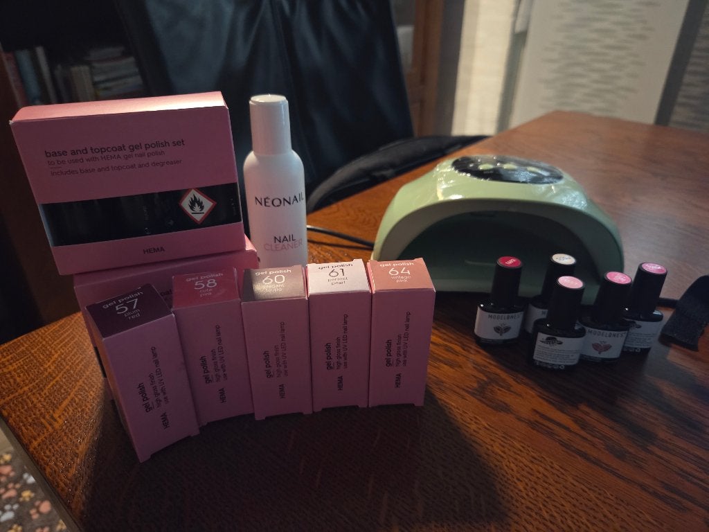 Gel lamp en lak, Ophalen of Verzenden, Zo goed als nieuw, Toebehoren, Handen en Nagels