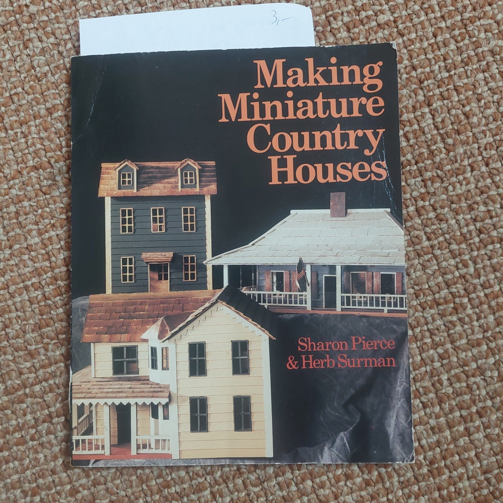 making miniature country houses, Ophalen of Verzenden, Zo goed als nieuw, Poppenhuis