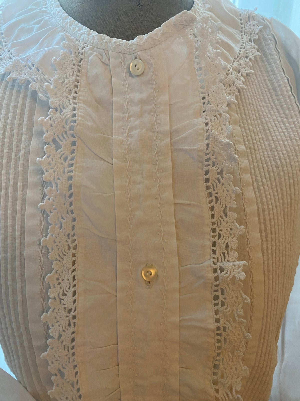 Vintage witte katoenen Franse blouse met kanten details, Ophalen of Verzenden, Zo goed als nieuw, Maat 38/40 (M), Wit