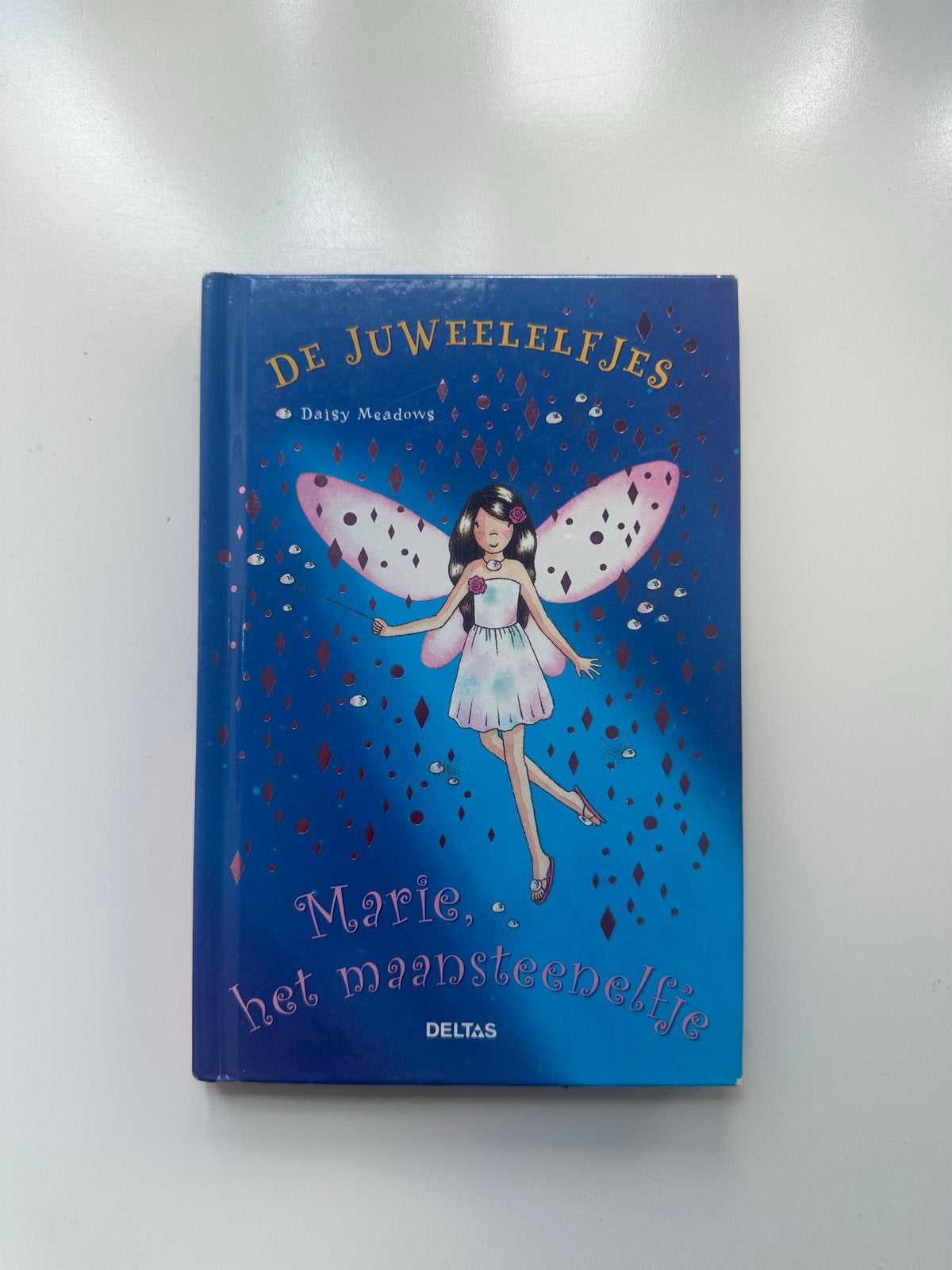 De Juweelelfjes - Marie, het maansteenelfje, Ophalen of Verzenden, Zo goed als nieuw