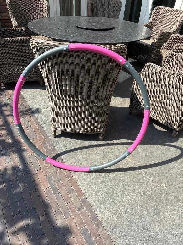 Hula Hoop - Roze/Grijs - Zo goed als nieuw, Sport en Fitness, Ophalen of Verzenden, Zo goed als nieuw