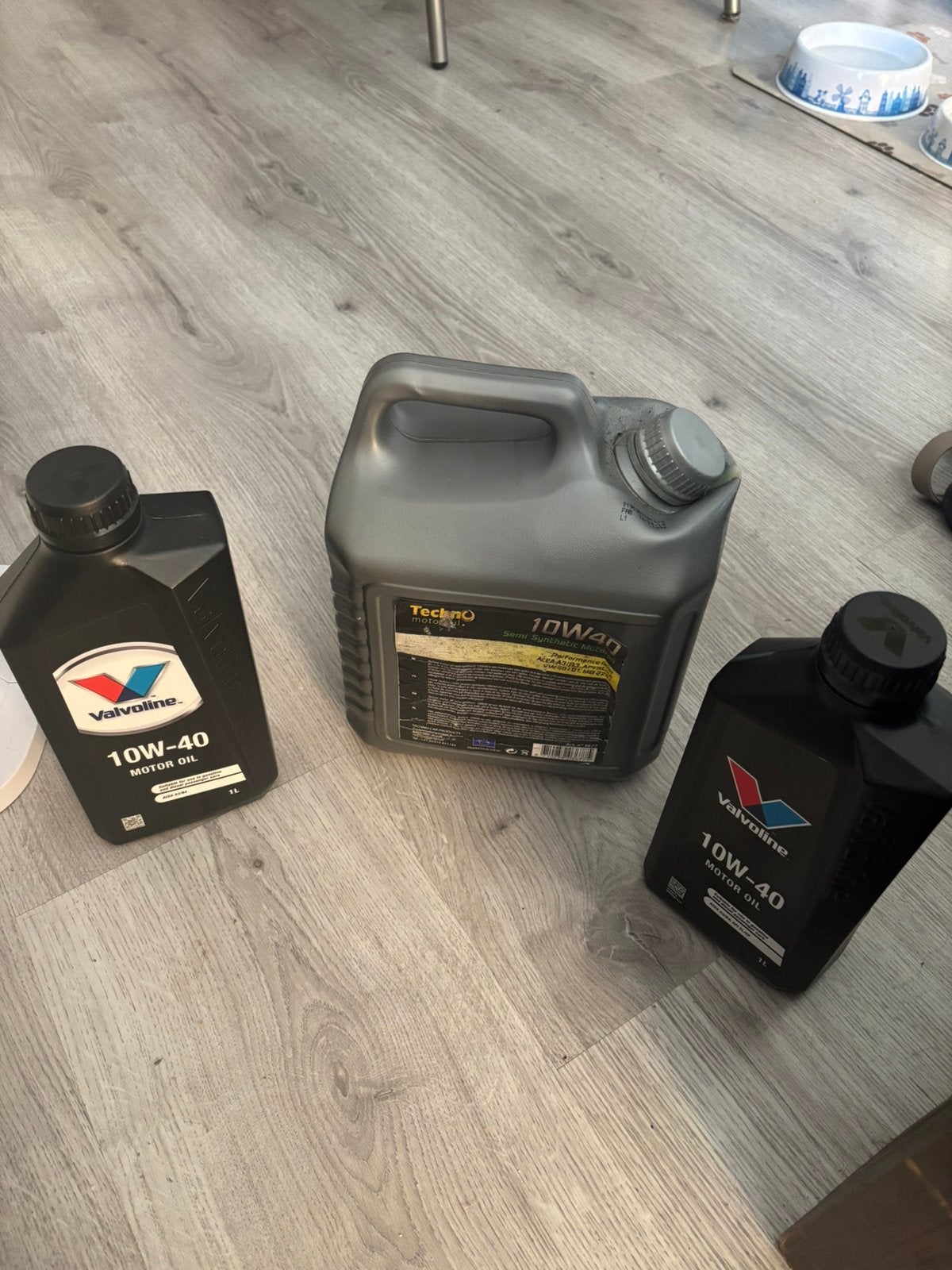 Motorolie 10 W 40, Auto diversen, Onderhoudsmiddelen, Ophalen