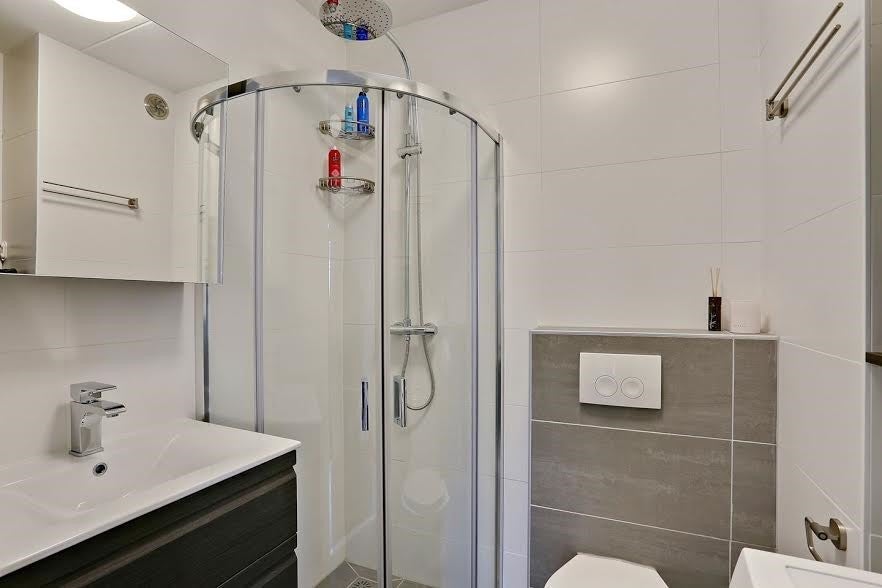 NIEUW! Woonruimte te huur Spuistraat, Breda, Huizen en Kamers