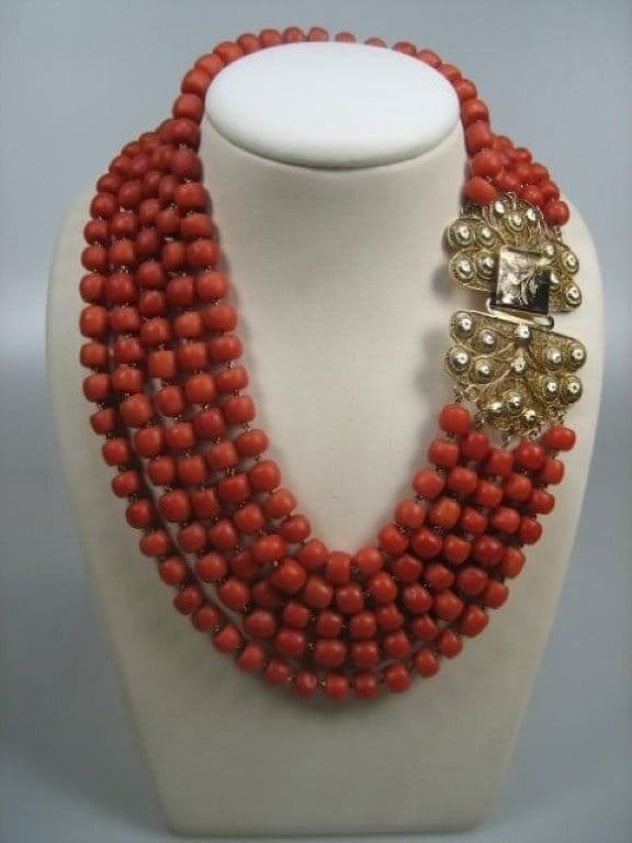 Antiek 5 rijen bloedkoralen ketting met gouden slot ca.1890, Sieraden, Tassen en Uiterlijk, Verzenden, Goud, Ketting, Met edelsteen