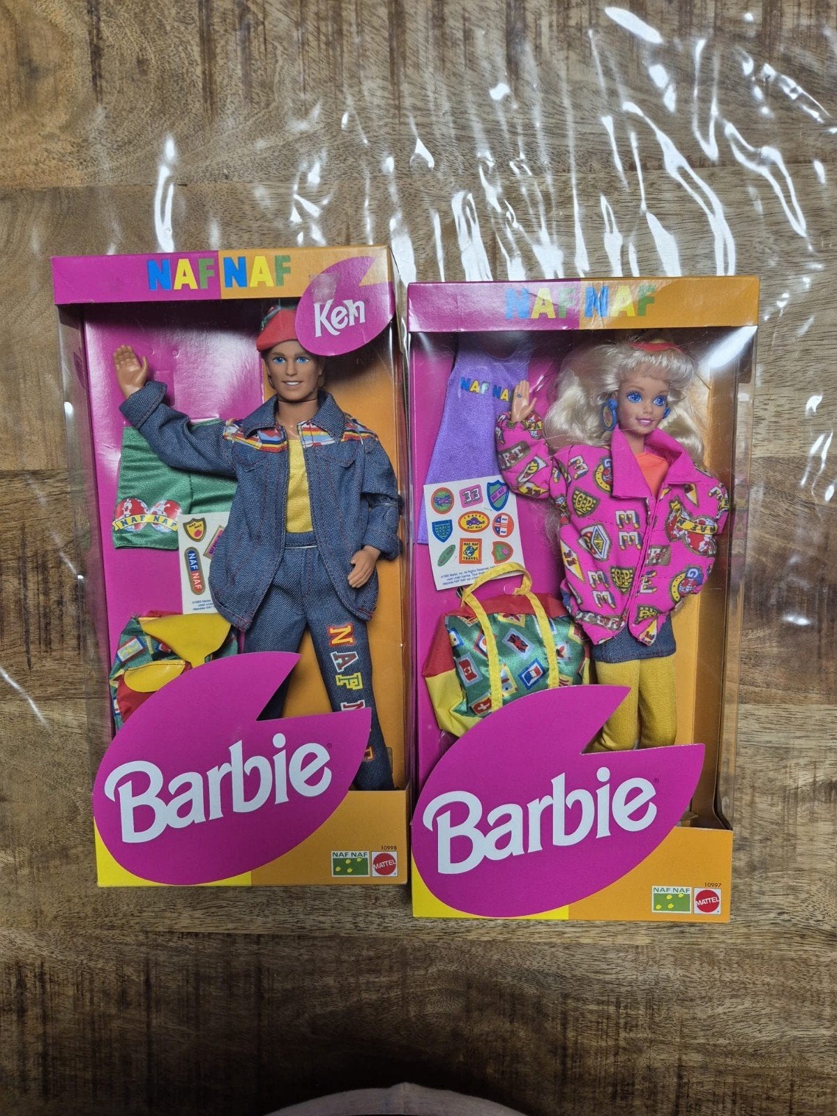 nafnaf barbies in doos., Verzamelen, Ophalen, Pop