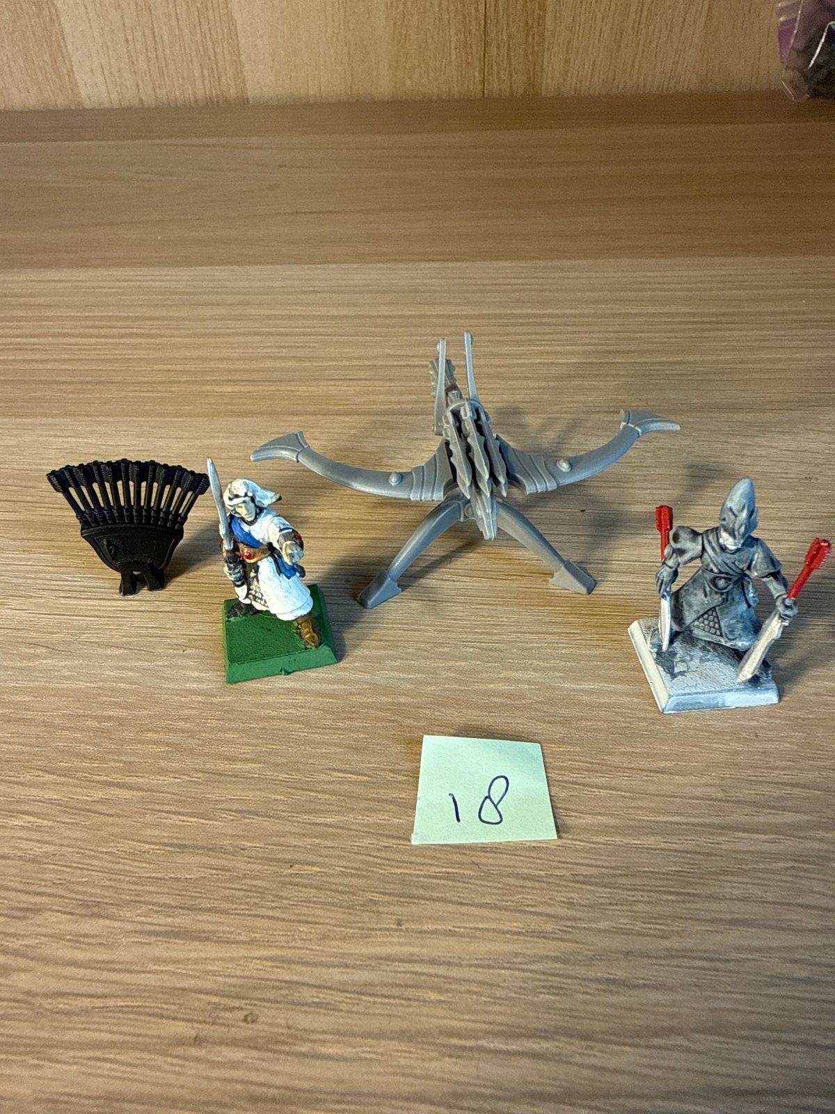Plastic Warhammer eagle thrower, Hobby en Vrije tijd, Gebruikt, Warhammer, Ophalen of Verzenden, Geverfd