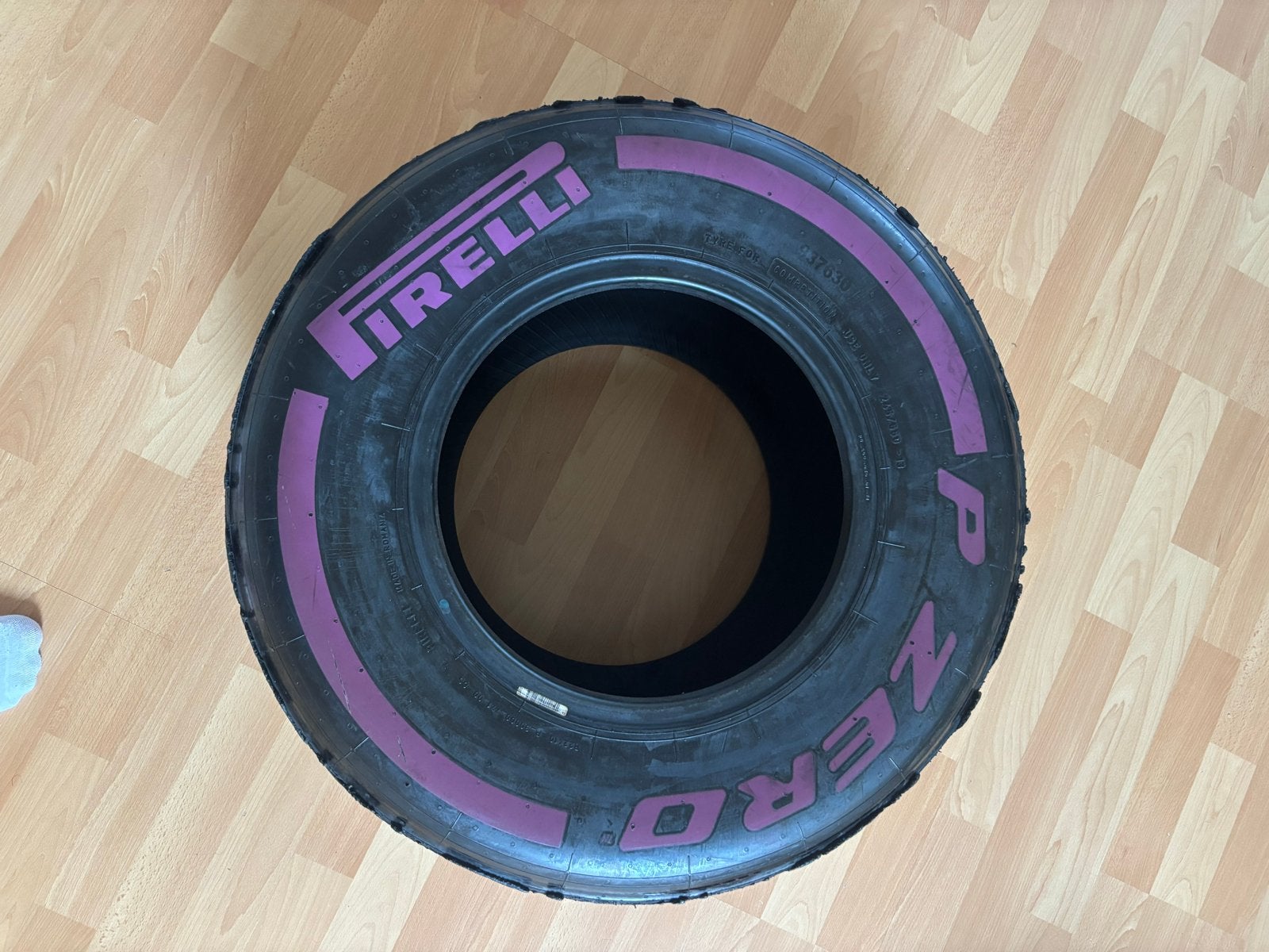 Pirelli P Zero F1 band - Roze (Soft), Verzamelen, Ophalen of Verzenden, Gebruikt