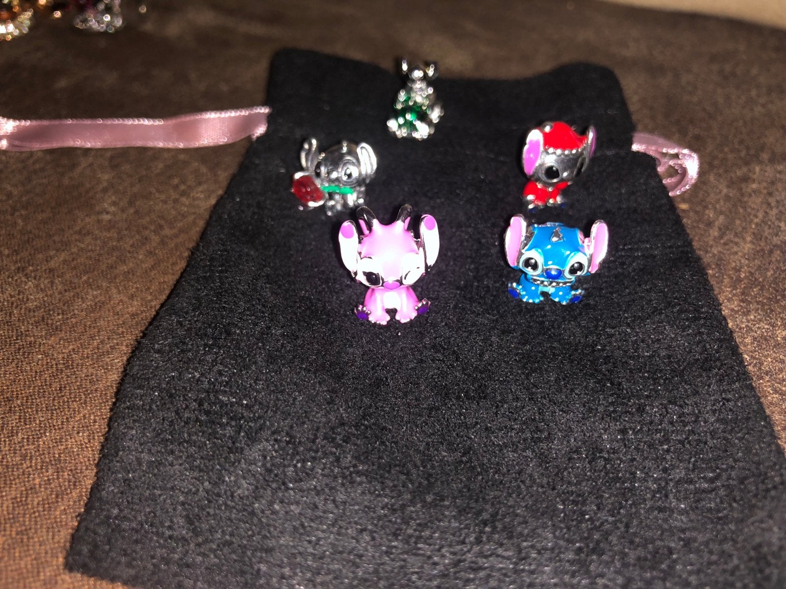 5 Lilo & Stitch bedels voor armband of ketting, Overige merken, Overige materialen, Ophalen of Verzenden, Zo goed als nieuw