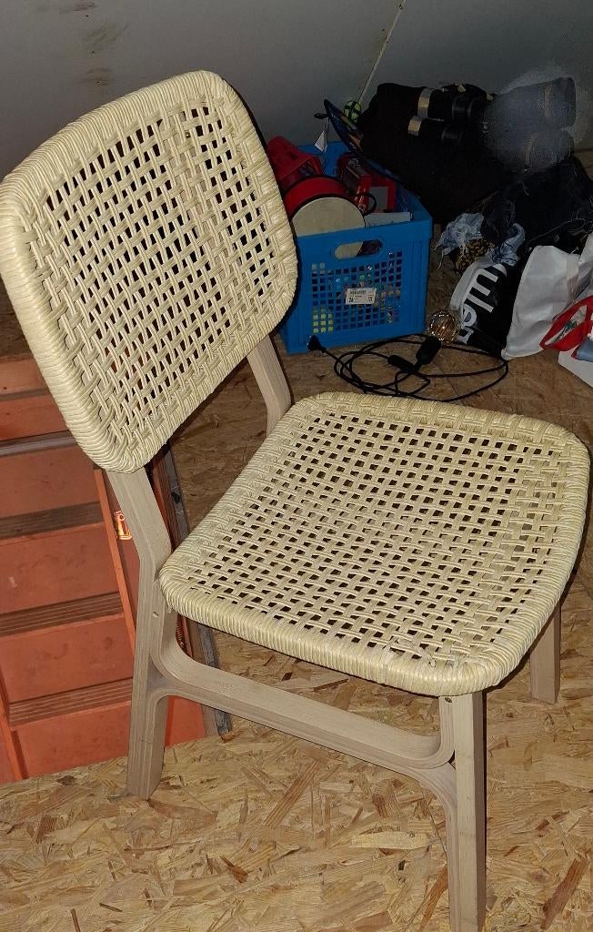 IKEA VOXLÖV eetkamerstoel, Huis en Inrichting, Stoelen, Gebruikt, Eén, Kunststof, Wit, Ophalen