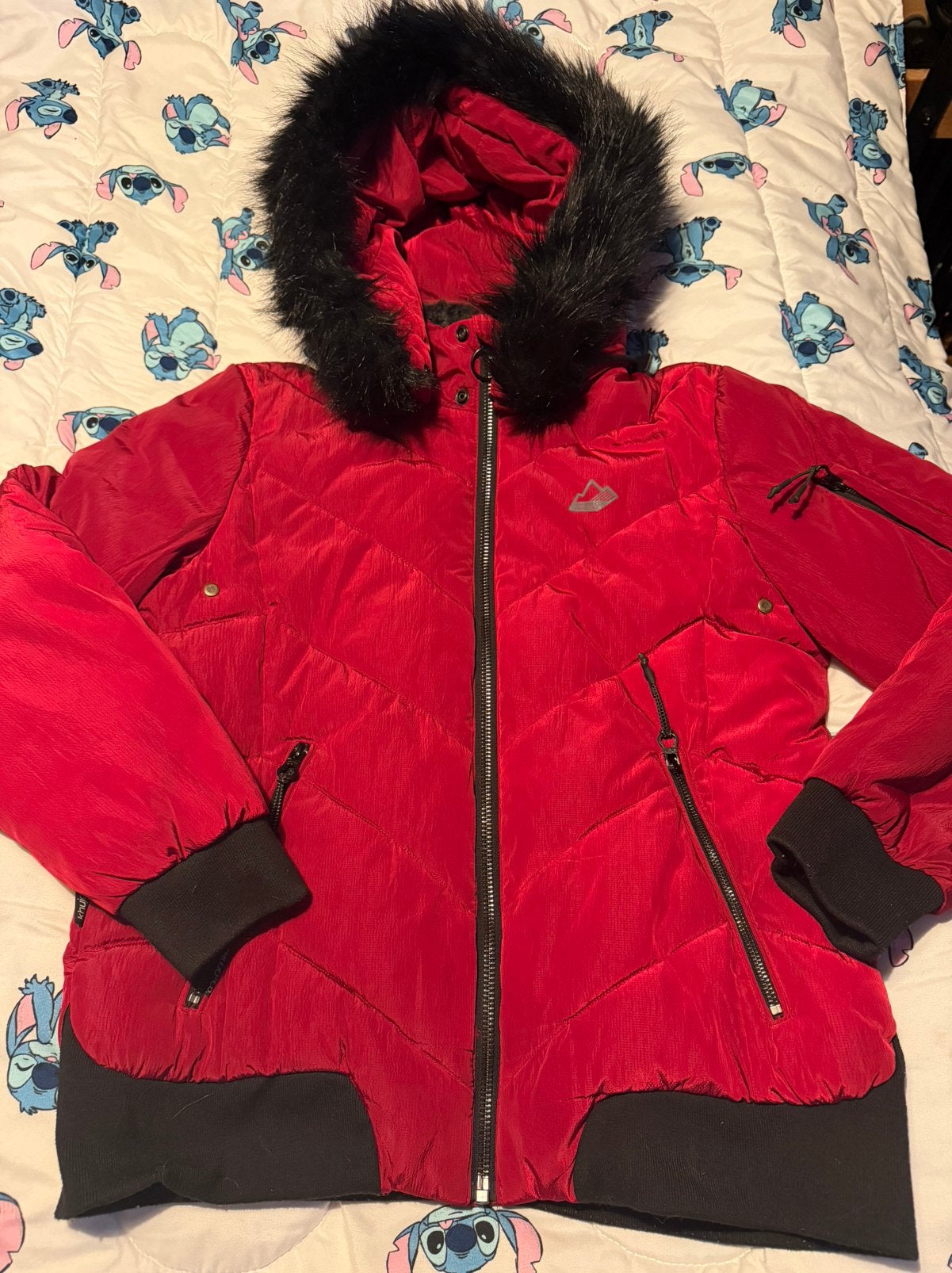 Zo goed als nieuwe winter/ski jas van het merk Khujo. Mt XL, Ophalen of Verzenden, Zo goed als nieuw, Maat 46/48 (XL) of groter