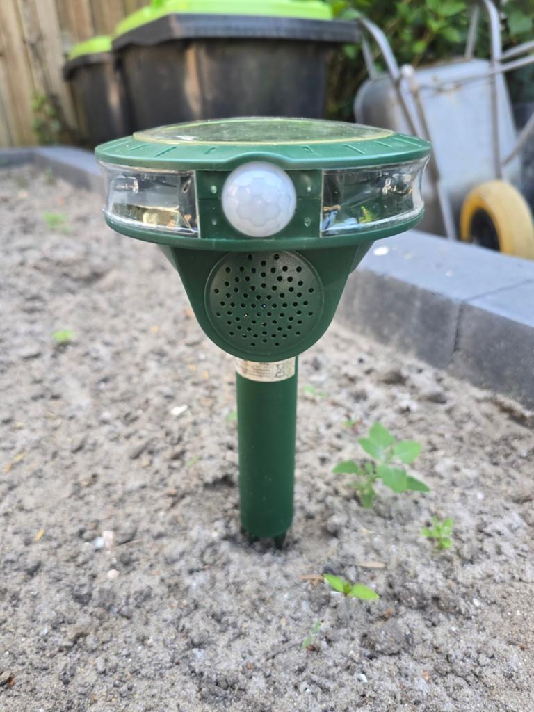 Grundig dierenverjager, Tuin en Terras, Bestrijdingsmiddelen, Ophalen of Verzenden, Zo goed als nieuw, Ongediertebestrijding