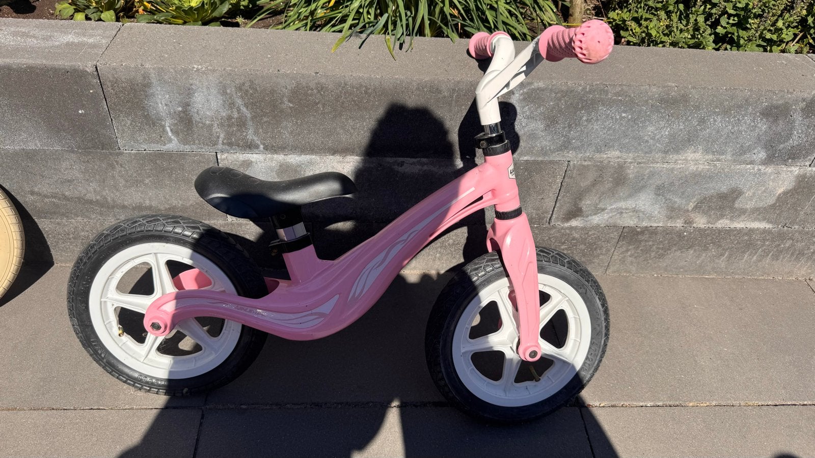 Roze loopfiets voor kinderen, Ophalen, Gebruikt, Minder dan 16 inch