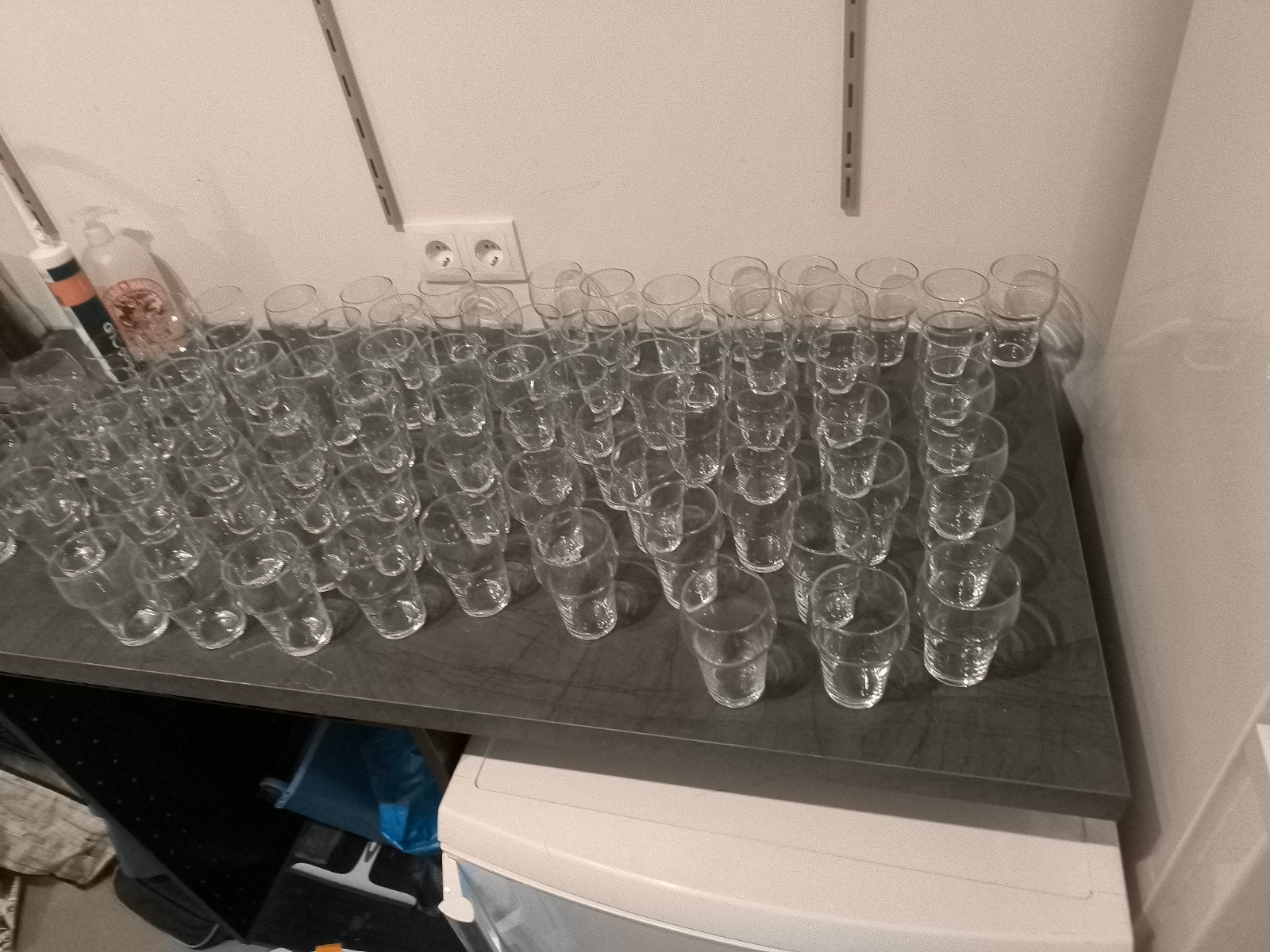 Partij van 110 bierglazen -  merk arcoroc (France), Glas of Glazen, Overige merken, Nieuw, Ophalen of Verzenden