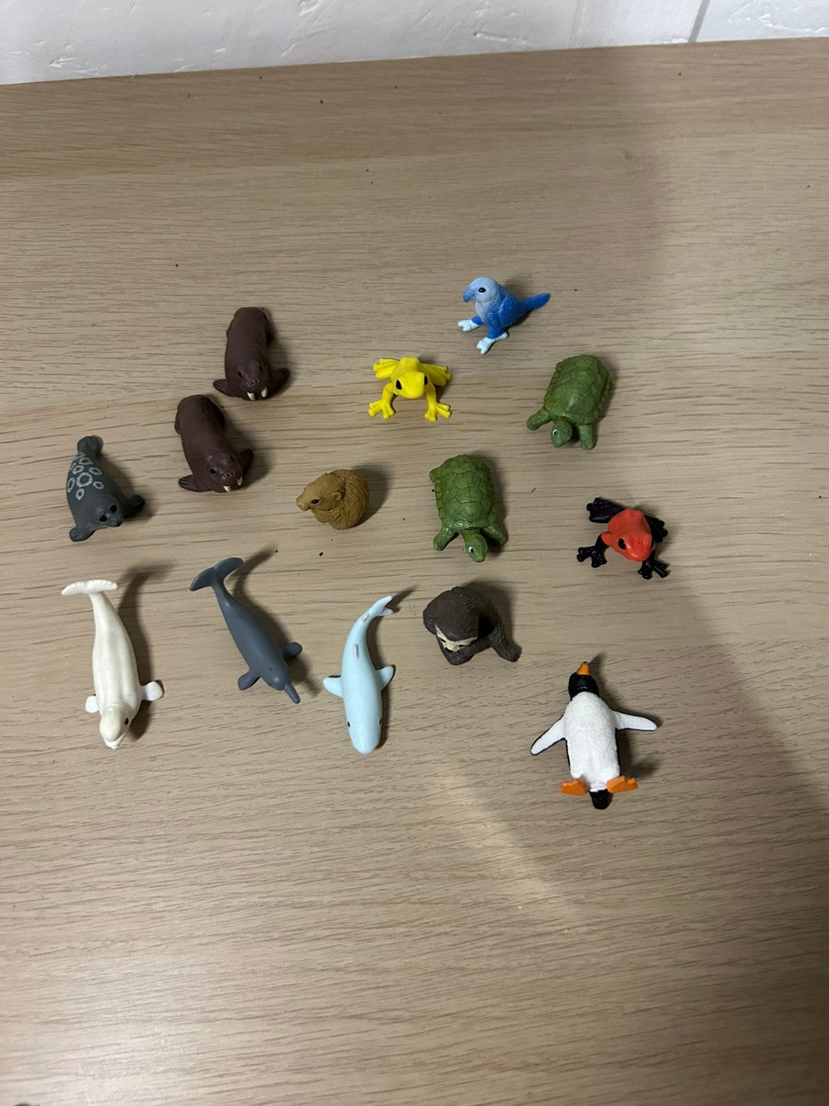 Schleich weltretterbande mini dieren, Ophalen of Verzenden, Zo goed als nieuw, Paard, Beeldje of Figuurtje