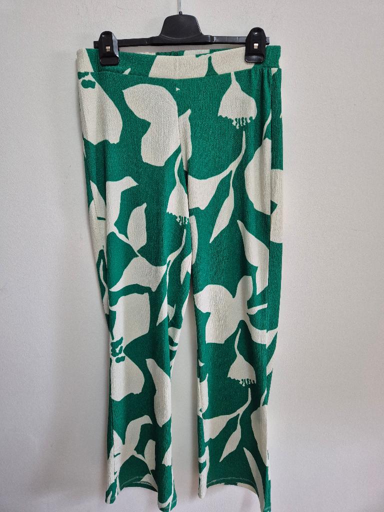 Br38 - Groen-witte Jo-Ann broek maat XL (1), Maat 46/48 (XL) of groter, Ophalen of Verzenden, Zo goed als nieuw, Lang
