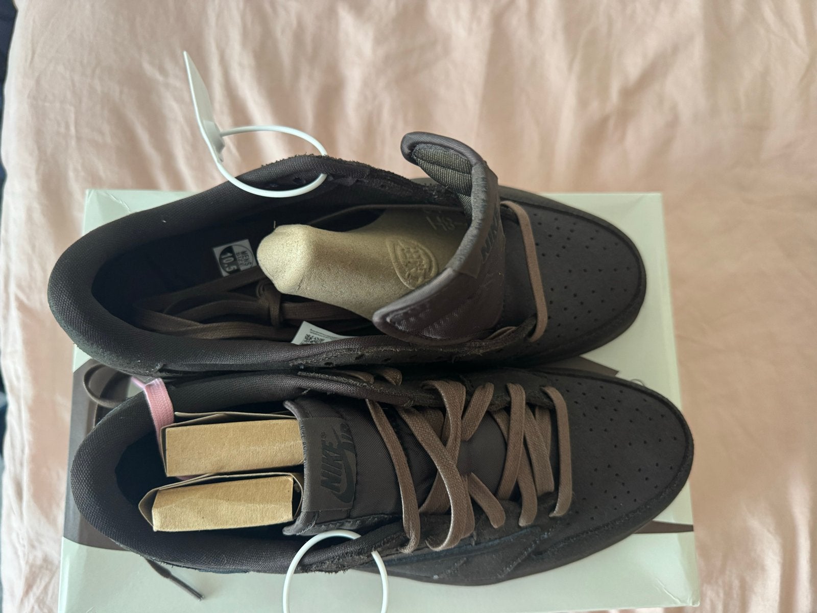 Nike Air Jordan 1 Low Travis Scott Reverse Mocha, Ophalen of Verzenden, Nieuw, Bruin, Sneakers of Gympen