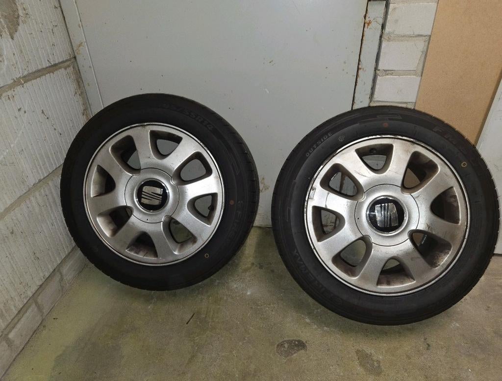 2 Velgen met z.g.a.n. banden 185/55/14 voor Seat Arosa, Auto diversen, Ophalen, Gebruikt